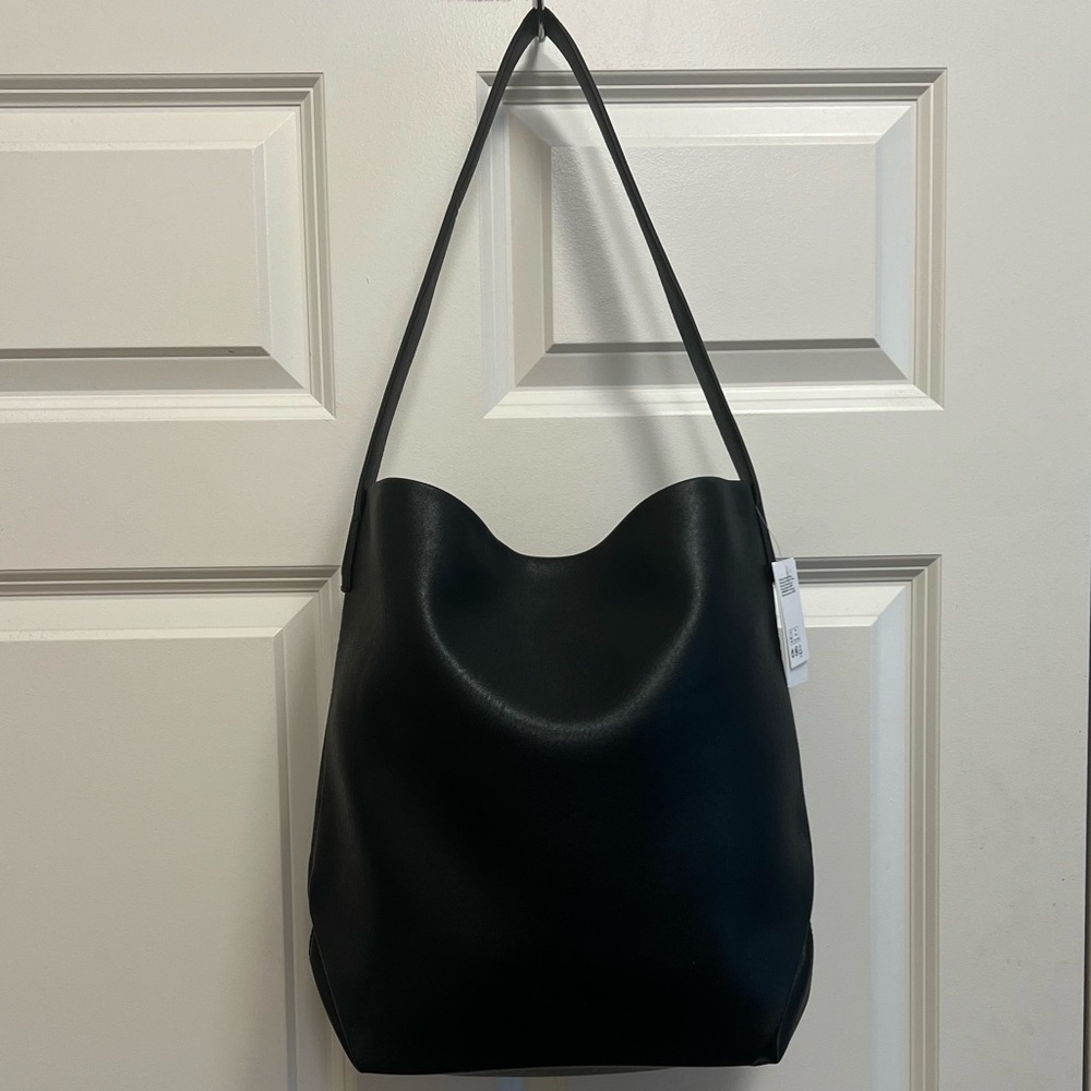 H&M Black bucket bag